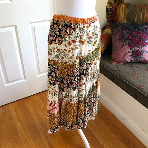 Sold Coldwater Creek Patchwork Tiered Pull On Multicolored Maxi Skirt (PL), NWOT - Picture 2 of 8